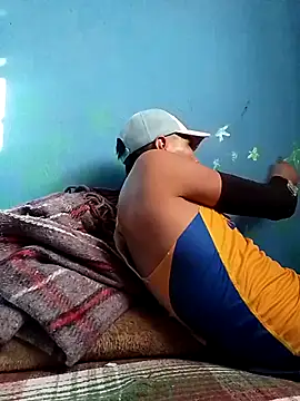 Ojitosbrrr online show from November 23, 10:31 pm