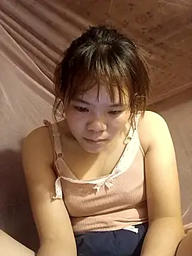 Snapshot of Bany_x chatting on December 5, 2:58 pm Bany x online show from December 5, 2:58 pm