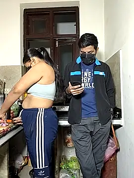 Heena-143 online show from December 17, 2:34 pm