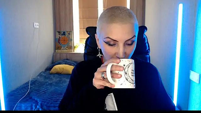 Sweet-n-Strong online show from April 29, 11:36 am