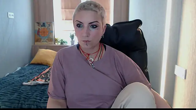 Sweet-n-Strong online show from June 13, 11:08 am