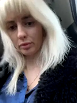 Snapshot of blondegirlx chatting on November 22, 9:41 am blondegirlx online show from November 22, 9:41 am