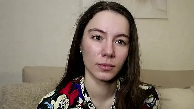 Snapshot of Petalwren chatting on December 1, 11:26 am Petalwren online show from December 1, 11:26 am