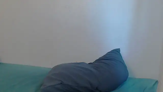 Snapshot of EbonyTinyX chatting on November 28, 3:14 pm EbonyTinyX online show from November 28, 3:14 pm