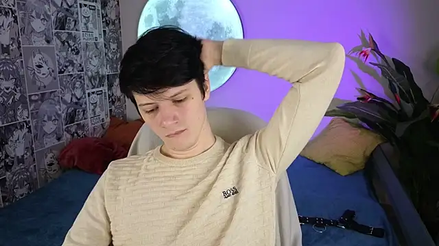 Snapshot of Allert_ chatting on November 4, 9:47 pm Allert online show from November 4, 9:47 pm