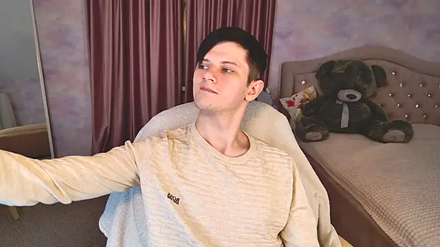 Snapshot of Allert_ chatting on November 14, 9:57 pm Allert online show from November 14, 9:57 pm