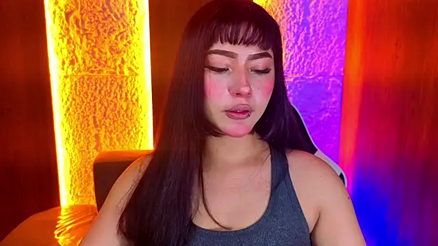 Snapshot of Afrodita_Wild_v chatting on July 21, 1:24 pm Afrodita Wild v online show from July 21, 1:24 pm