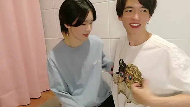 Snapshot of NORA_NEKO_2_2 chatting on November 23, 11:10 am NORA NEKO 2 2 online show from November 23, 11:10 am