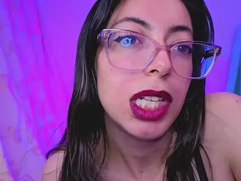 zylla storn online show from February 3, 8:19 am