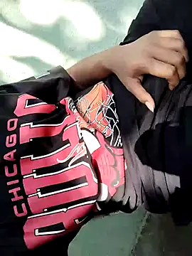 kriZ08 online show from February 16, 5:03 am