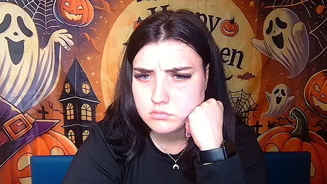 Snapshot of ScarletCargo chatting on November 1, 12:07 pm ScarletCargo online show from November 1, 12:07 pm