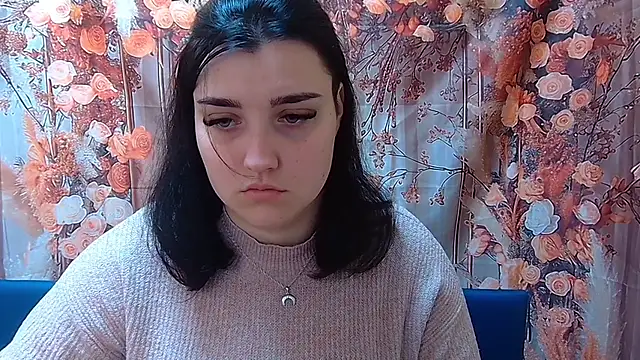 Snapshot of ScarletCargo chatting on November 4, 6:01 am ScarletCargo online show from November 4, 6:01 am