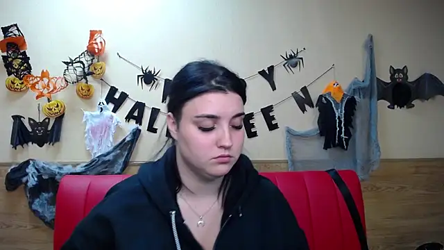 Snapshot of ScarletCargo chatting on November 6, 5:58 pm ScarletCargo online show from November 6, 5:58 pm