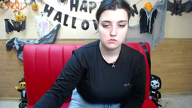 Snapshot of ScarletCargo chatting on November 11, 11:54 am ScarletCargo online show from November 11, 11:54 am