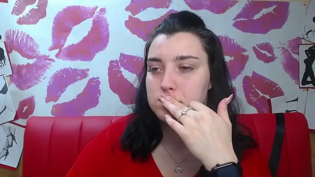 Snapshot of ScarletCargo chatting on November 29, 6:16 am ScarletCargo online show from November 29, 6:16 am