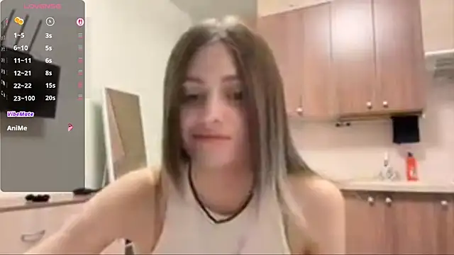 Snapshot of AidaGloshen chatting on November 18, 4:11 pm AidaGloshen online show from November 18, 4:11 pm