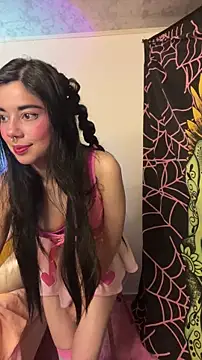 Snapshot of wetbyAlice chatting on November 23, 12:21 am wetbyAlice online show from November 23, 12:21 am