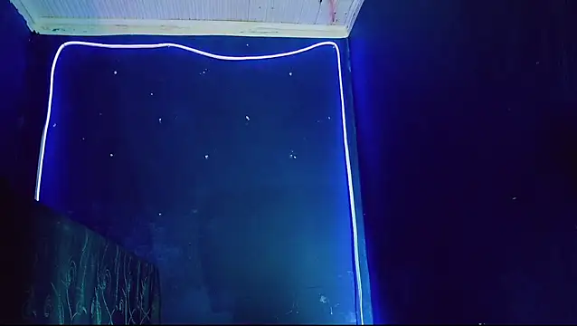 Snapshot of Kloe_cardashan chatting on November 17, 6:30 am Kloe cardashan online show from November 17, 6:30 am