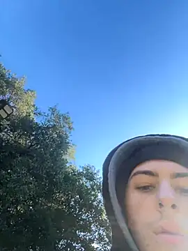 Snapshot of slimshadypt2 chatting on November 26, 5:03 pm slimshadypt2 online show from November 26, 5:03 pm