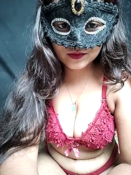 Mampykolkata online show from June 11, 9:02 pm