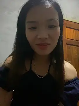 Snapshot of Yunzang chatting on November 16, 12:27 am Yunzang online show from November 16, 12:27 am