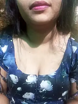 Snapshot of Chadni19 chatting on December 18, 2:28 am Chadni19 online show from December 18, 2:28 am