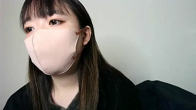 Snapshot of yua_chan00 chatting on November 20, 1:11 pm yua chan00 online show from November 20, 1:11 pm