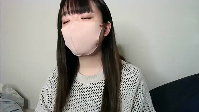 Snapshot of yua_chan00 chatting on November 27, 1:24 pm yua chan00 online show from November 27, 1:24 pm