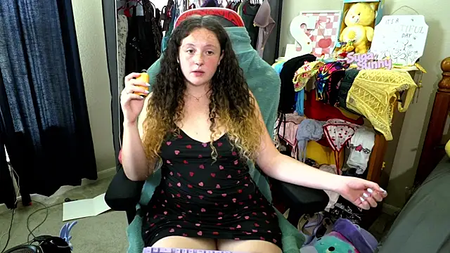 sugasunny04 online show from May 15, 4:36 pm