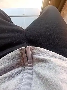 younggblackkCOCK19 online show from June 11, 12:14 pm