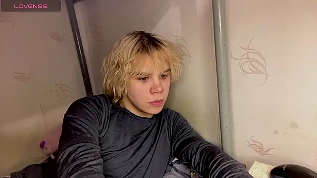 nikolasbucks online show from February 18, 9:11 pm