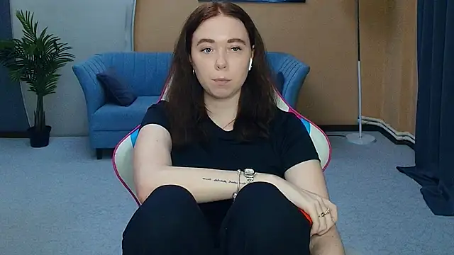 Snapshot of AddieOsler chatting on May 13, 7:55 pm AddieOsler online show from May 13, 7:55 pm