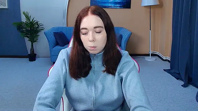 Snapshot of AddieOsler chatting on May 14, 7:42 pm AddieOsler online show from May 14, 7:42 pm