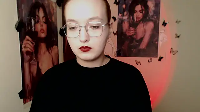 MissAriaa online show from March 6, 1:18 pm