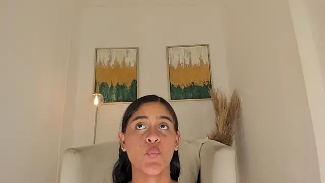 lizzakennedy online show from July 25, 4:26 pm