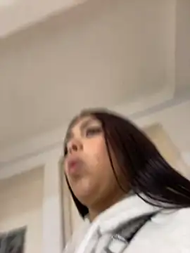 Snapshot of sammyy_owens_ chatting on November 10, 12:04 pm sammyy owens online show from November 10, 12:04 pm