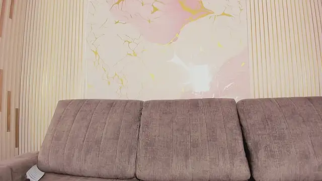 NhoanBrunette online show from May 1, 2:43 pm