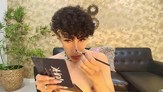 Snapshot of Nayla_Monroee chatting on January 14, 3:50 pm Nayla Monroee online show from January 14, 3:50 pm