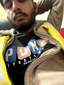 Snapshot of Indianbbc4u@xh chatting on January 5, 11:19 pm Indianbbc4uxh online show from January 5, 11:19 pm