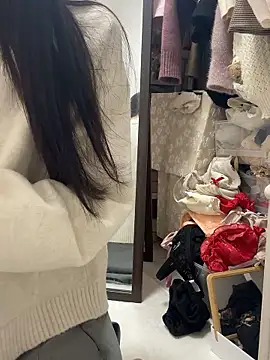 Snapshot of miku_pipipi chatting on December 4, 10:07 pm miku pipipi online show from December 4, 10:07 pm