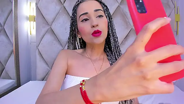 Snapshot of violett_rabbit_ chatting on December 3, 8:18 pm violett rabbit online show from December 3, 8:18 pm