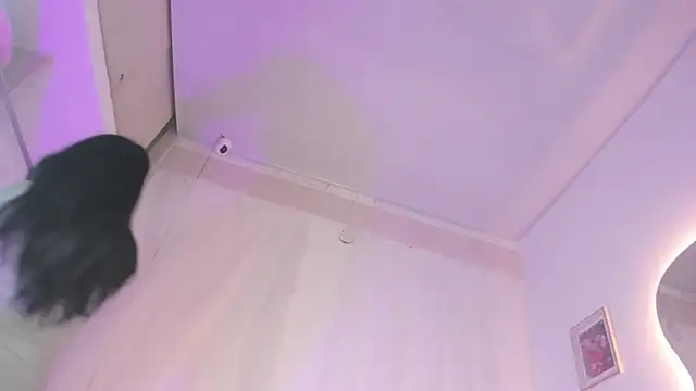 Snapshot of Sweetiee_Aurora chatting on October 27, 8:24 pm Sweetiee Aurora online show from October 27, 8:24 pm