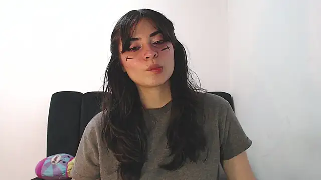 Annagoth  online show from June 26, 4:39 am