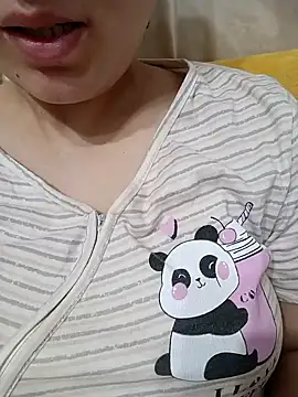 Emily  love online show from December 4, 3:05 am