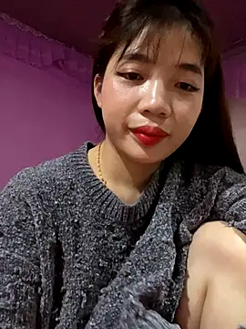 Snapshot of Zlienr023 chatting on November 10, 2:32 am Zlienr023 online show from November 10, 2:32 am