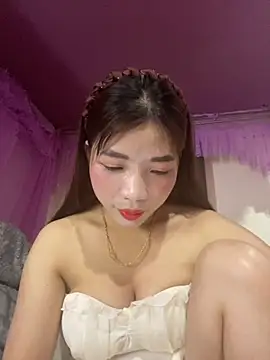 Snapshot of Zlienr023 chatting on November 11, 1:00 pm Zlienr023 online show from November 11, 1:00 pm