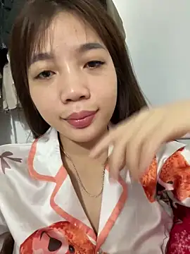 Snapshot of Zlienr023 chatting on December 15, 7:56 am Zlienr023 online show from December 15, 7:56 am