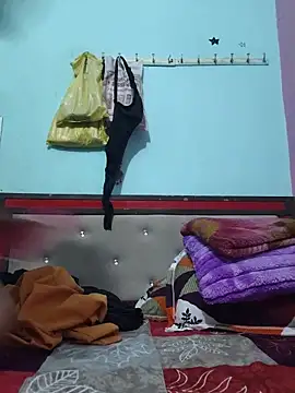 CUTE-GIRL-1 online show from June 14, 8:38 am