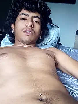 SkinniYamo online show from February 21, 4:41 pm