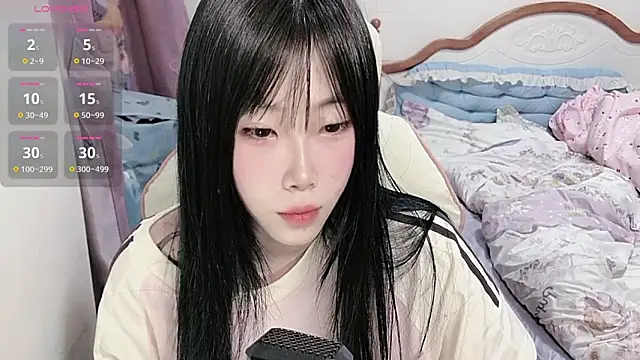 Vivian-88 online show from April 28, 12:21 pm